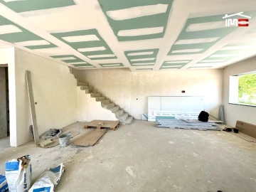 Moradia T3 para Venda em Sarilhos Grandes