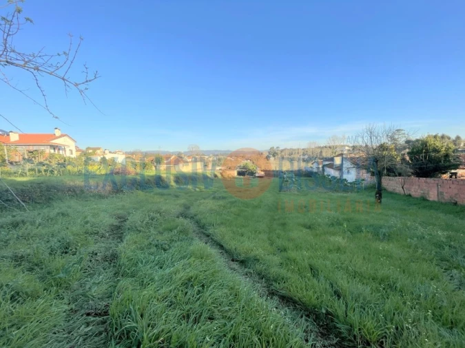 Terreno para Venda em Barrô e Aguada de Baixo Foto 10