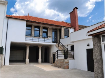 Moradia T3 para Venda em São Pedro da Torre