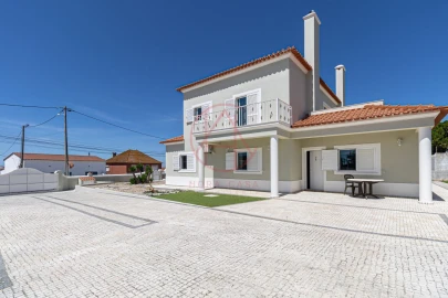 Moradia T5 para Venda em Sesimbra (Castelo)