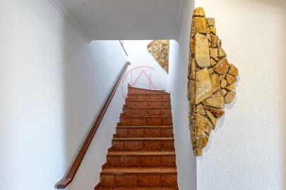 Moradia T5 para Venda em Sesimbra (Castelo)