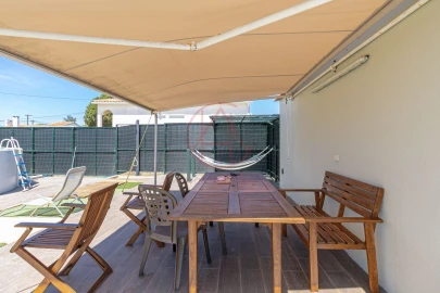 Moradia T5 para Venda em Sesimbra (Castelo)
