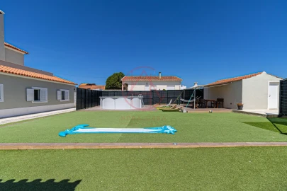 Moradia T5 para Venda em Sesimbra (Castelo)