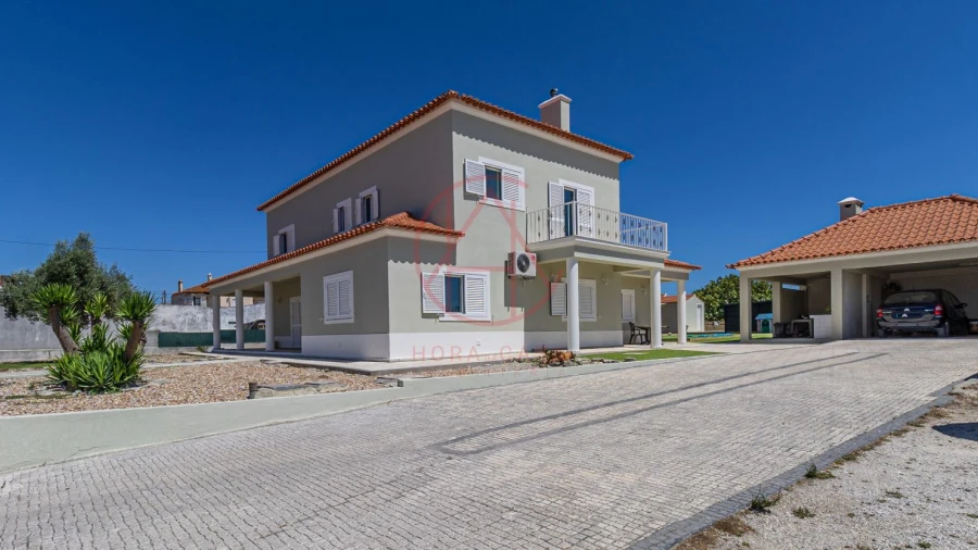 Moradia T5 para Venda em Sesimbra (Castelo)