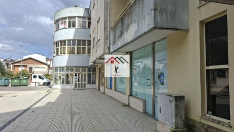 Loja para Venda em Miranda do Corvo