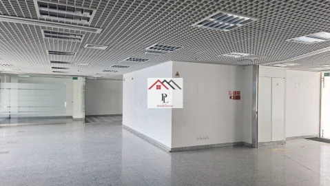 Loja para Venda em Miranda do Corvo
