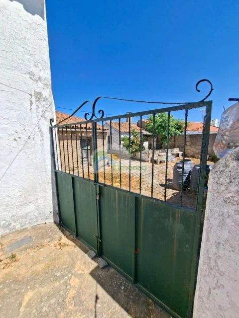 Moradia T2 para Venda em Corval