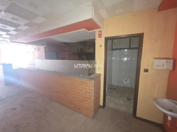 Loja para Arrendamento em Glória e Vera Cruz