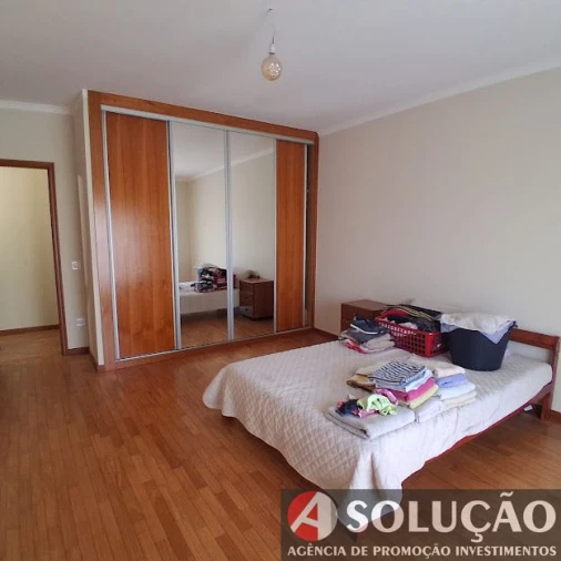 Apartamento T3 para Venda em Vermoim Foto 12