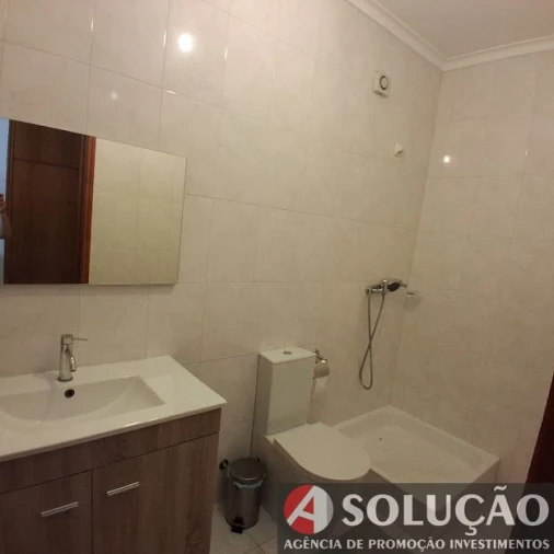 Apartamento T3 para Venda em Vermoim Foto 9
