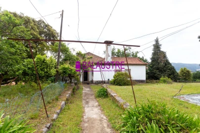 Quinta T4 para Venda em Tadim