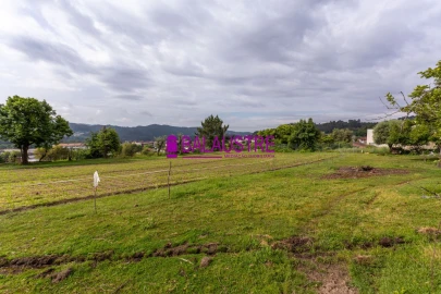 Quinta T4 para Venda em Tadim