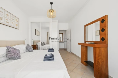 Apartamento T1 para Venda em Albufeira e Olhos de Água