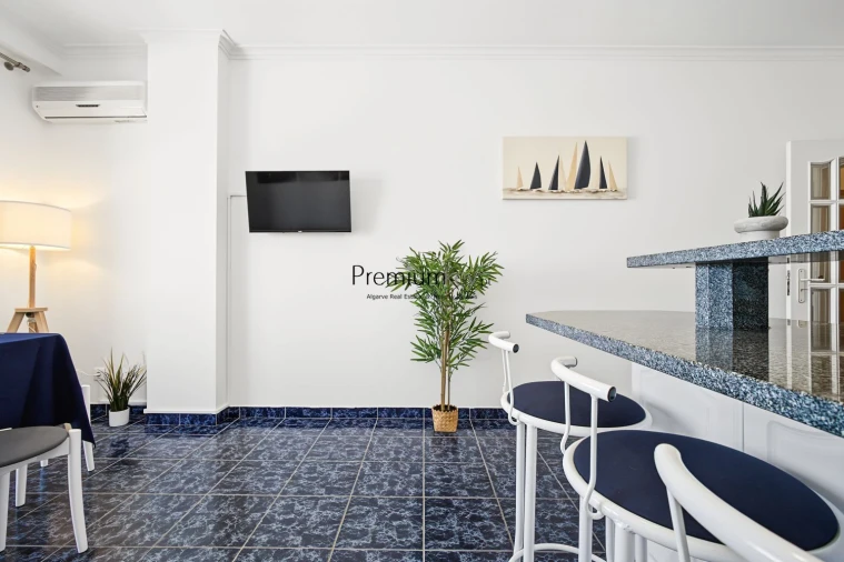 Apartamento T1 para Venda em Albufeira e Olhos de Água Foto 19
