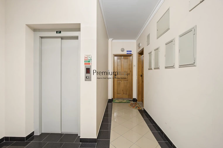 Apartamento T1 para Venda em Albufeira e Olhos de Água Foto 30