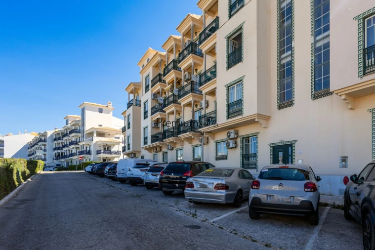 Apartamento T1 para Venda em Albufeira e Olhos de Água Foto 32