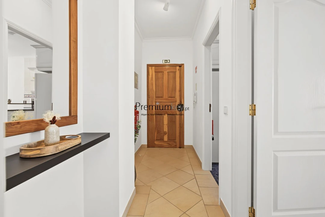 Apartamento T1 para Venda em Albufeira e Olhos de Água Foto 10