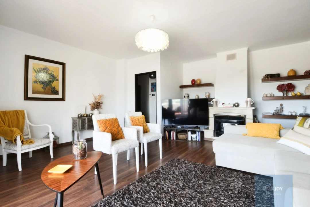 Apartamento T3 para Venda em Nazare Foto 1