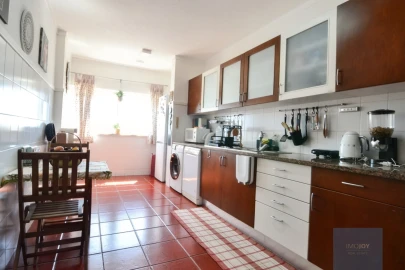 Apartamento T3 para Venda em Nazare
