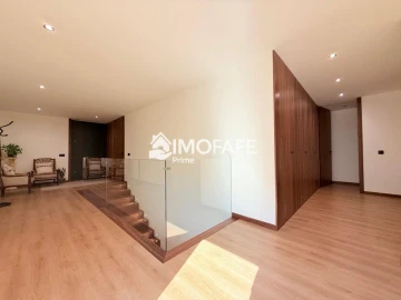 Moradia T3 para Venda em Fermentões