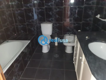 Apartamento T3 para Venda em Canelas