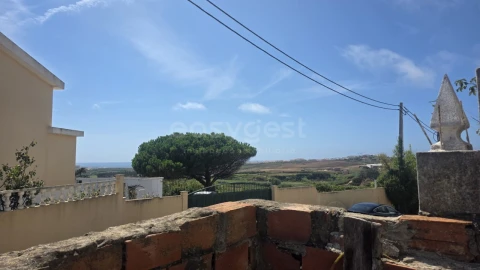 Moradia T2 para Venda em Lourinhã e Atalaia