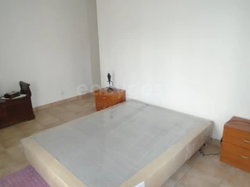 Moradia T10 para Venda em Pedrogão Grande