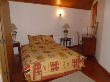 Moradia T10 para Venda em Pedrogão Grande