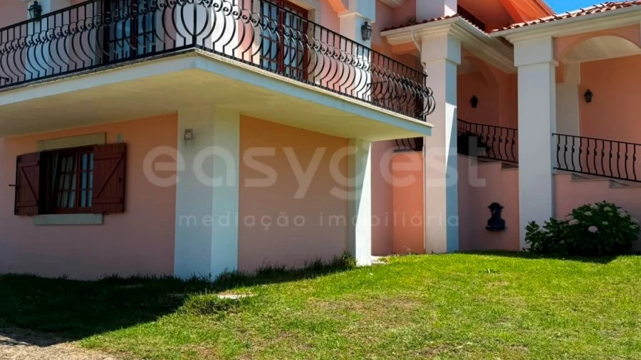 Moradia T10 para Venda em Pedrogão Grande