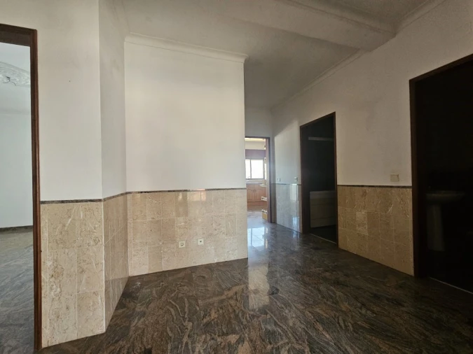 Apartamento T4 para Venda em Gaio-Rosário e Sarilhos Pequenos Foto 22