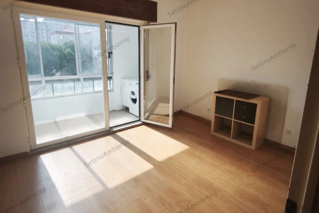 Apartamento T11 para Venda em Águas Livres Foto 17