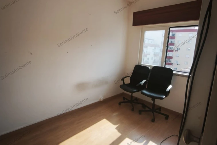 Apartamento T11 para Venda em Águas Livres Foto 8