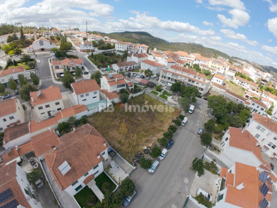 Terreno para Venda em Vila de Rei Foto 6
