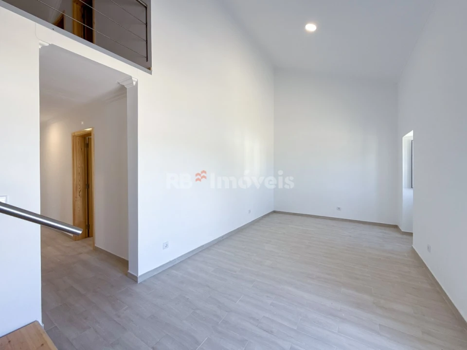 Moradia T6 para Venda em Abrantes (São Vicente e São João) e Alferrarede Foto 28