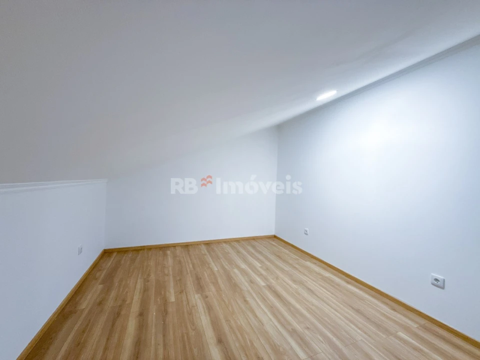 Moradia T6 para Venda em Abrantes (São Vicente e São João) e Alferrarede Foto 32