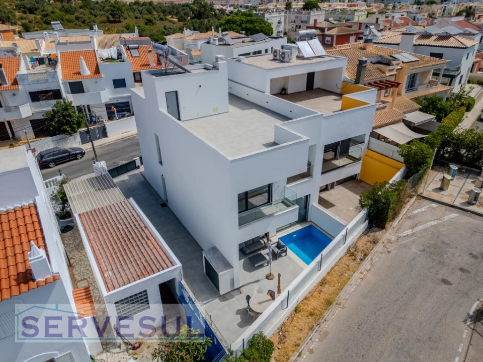 Moradia T4 para Venda em Portimão Foto 58