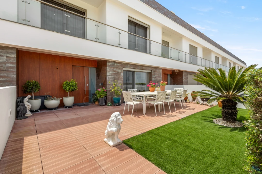 Moradia T4 para Venda em Lourinhã e Atalaia Foto 2