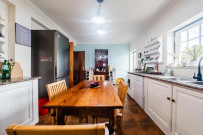 Moradia T5 para Venda em A dos Negros