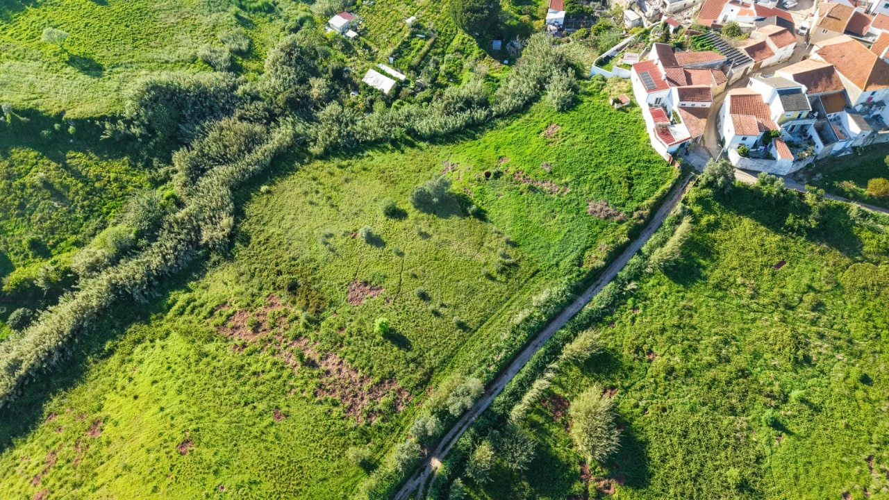 Terreno para Venda em Dois Portos e Runa Foto 4