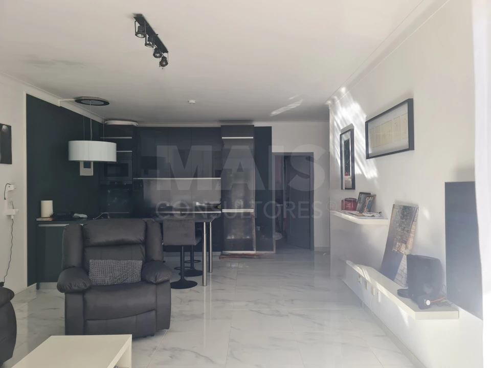 Apartamento T2 para Venda em Alvor Foto 5