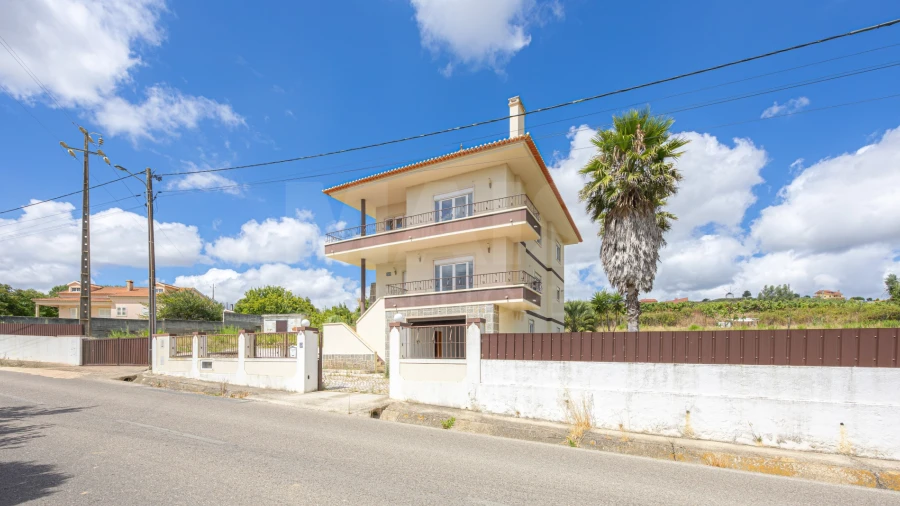 Moradia T4 para Venda em Ventosa