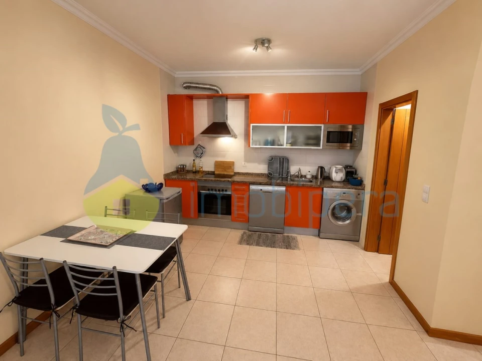 Apartamento T2 para Venda em Portimão Foto 8