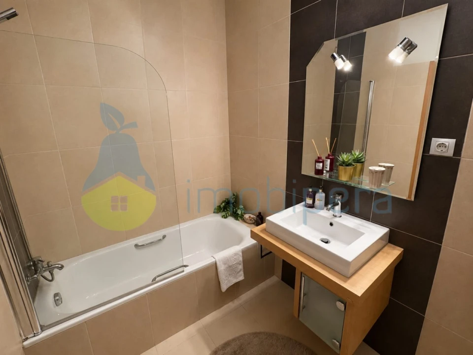 Apartamento T2 para Venda em Portimão Foto 17