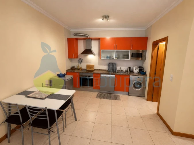 Apartamento T2 para Venda em Portimão Foto 8