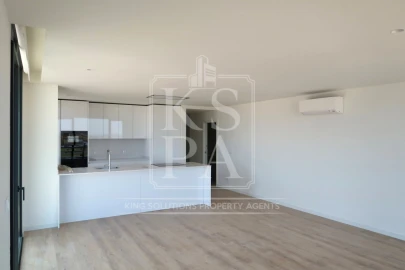 Apartamento T2 para Venda em Glória e Vera Cruz