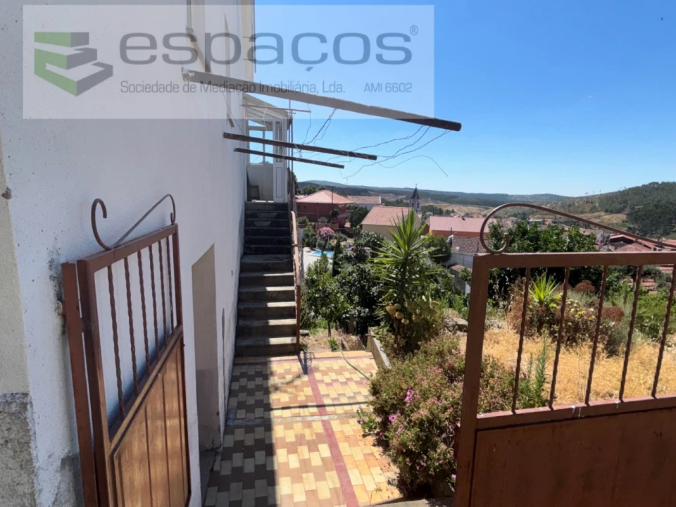 Moradia T3 para Venda em São Vicente da Beira Foto 30