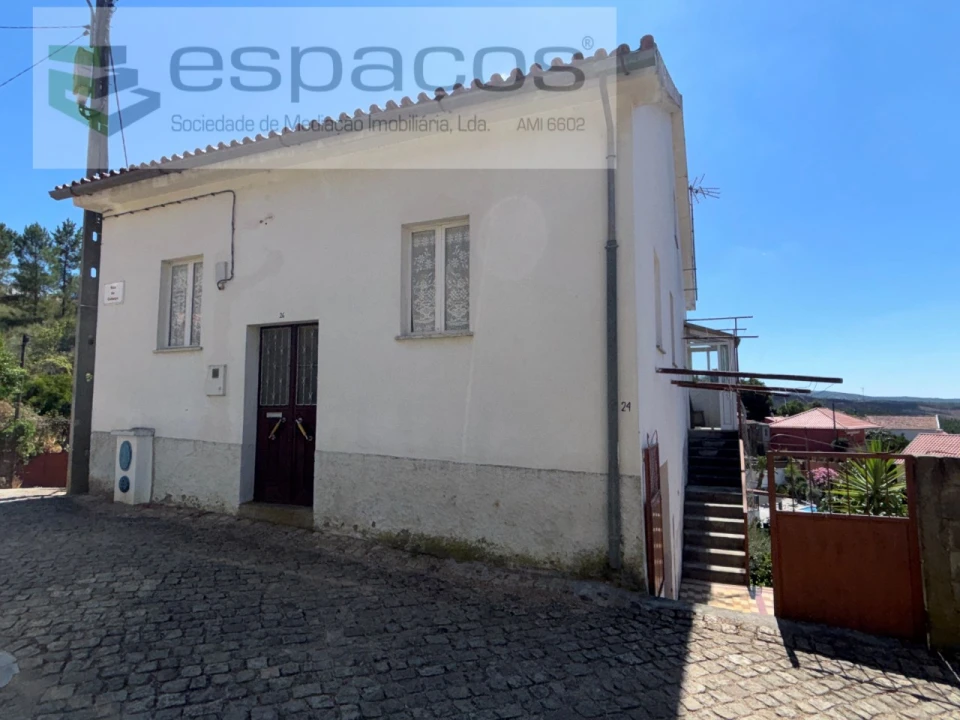 Moradia T3 para Venda em São Vicente da Beira Foto 5