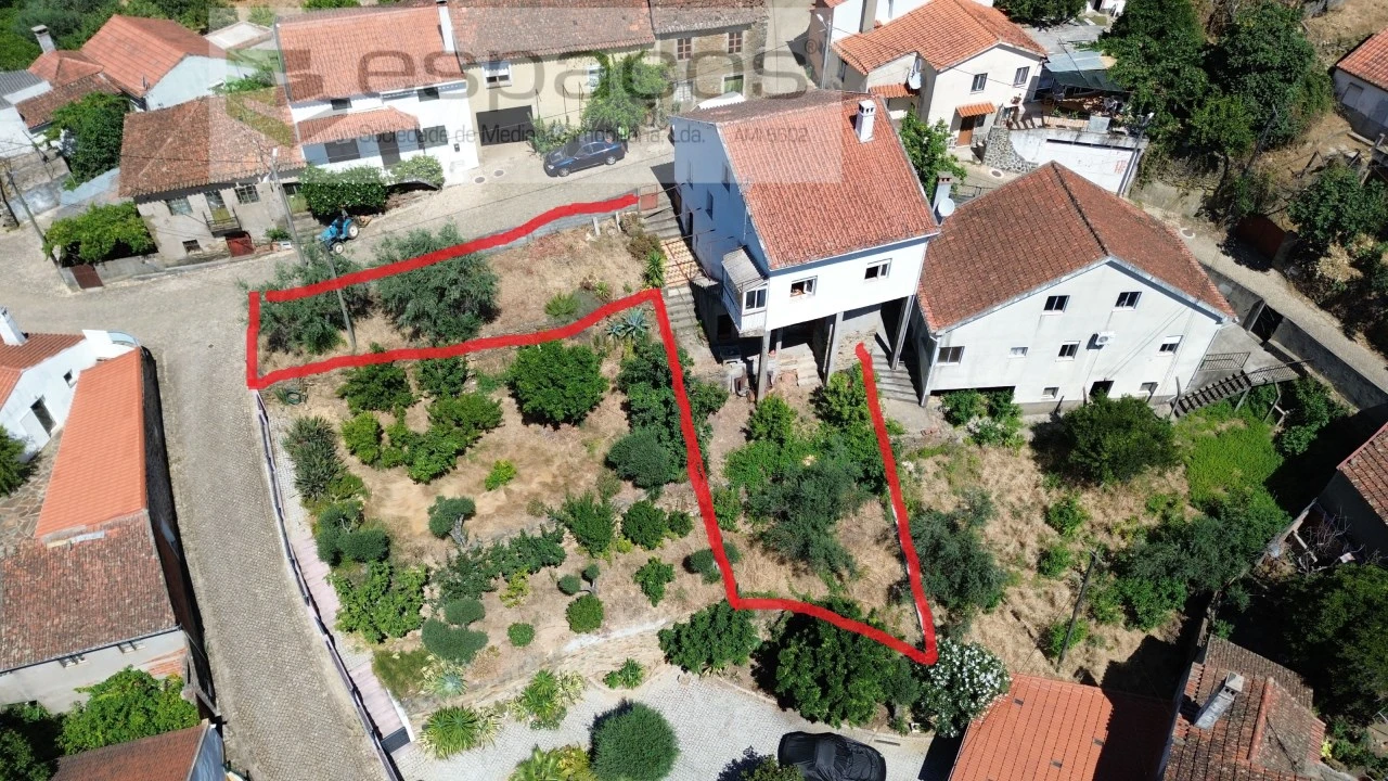 Moradia T3 para Venda em São Vicente da Beira Foto 1