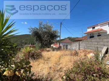 Moradia T3 para Venda em São Vicente da Beira