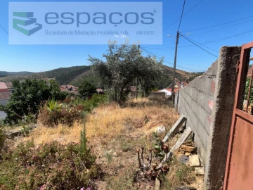 Moradia T3 para Venda em São Vicente da Beira